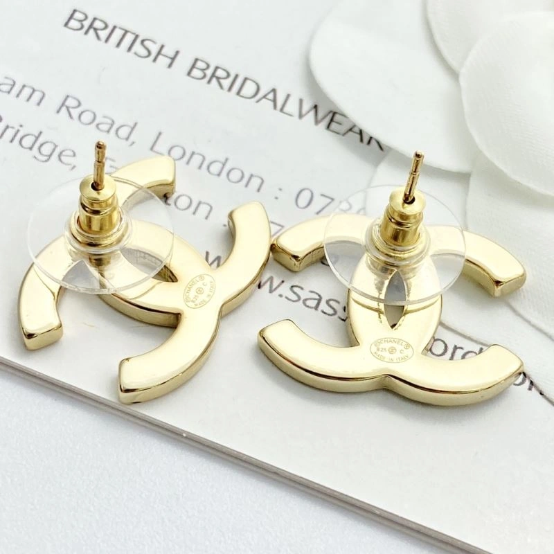 Chanel Earrings Elegant 225885