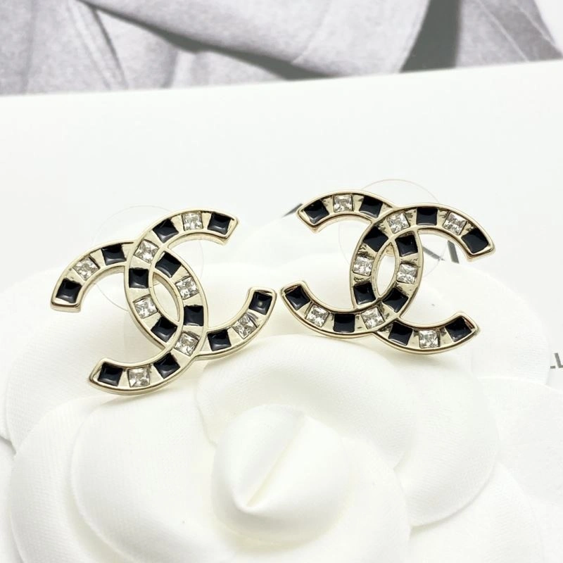 Chanel Earrings Elegant 225885