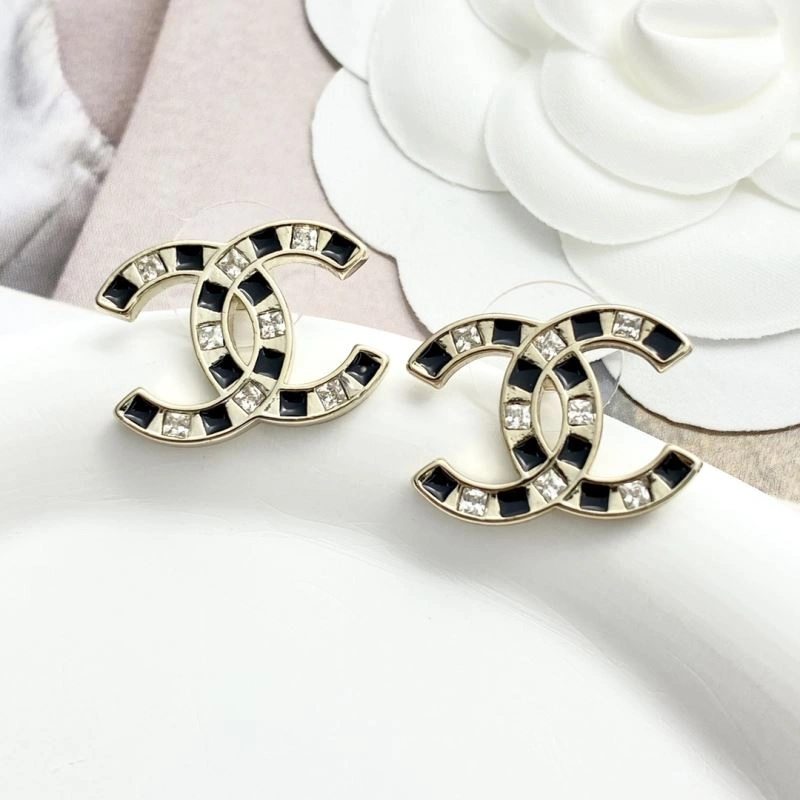 Chanel Earrings Elegant 225885