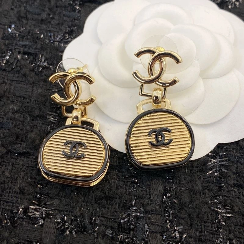 Chanel Earrings TechFriendly 225903