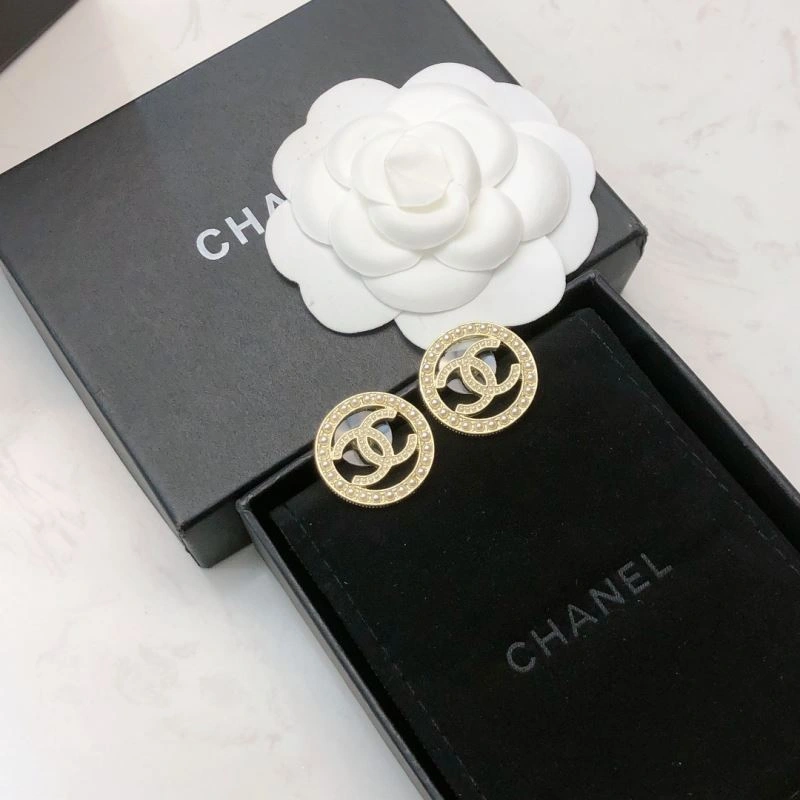 Bright Chanel Earrings 225904