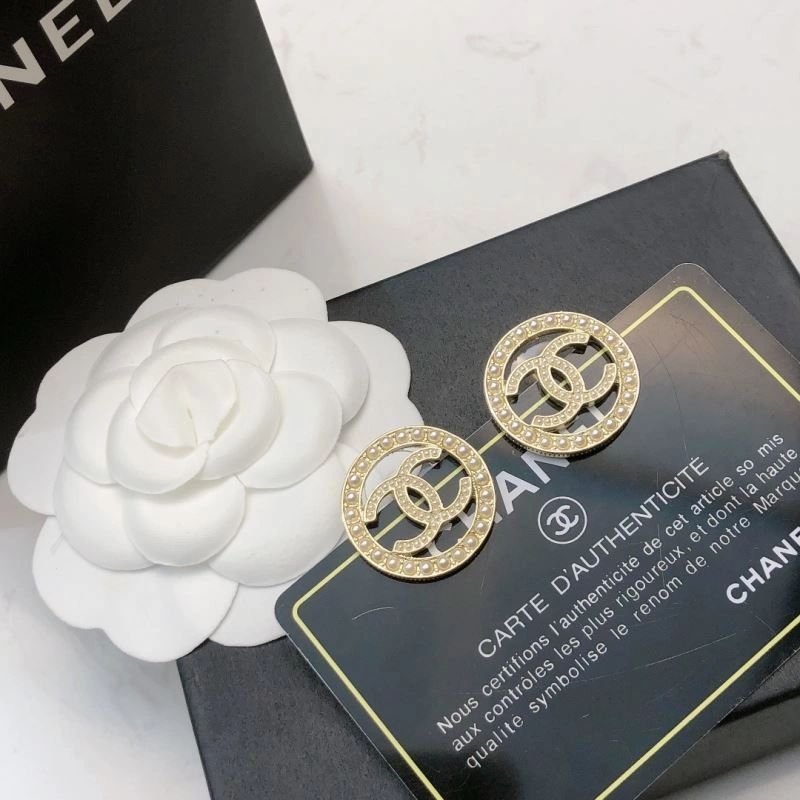 Bright Chanel Earrings 225904