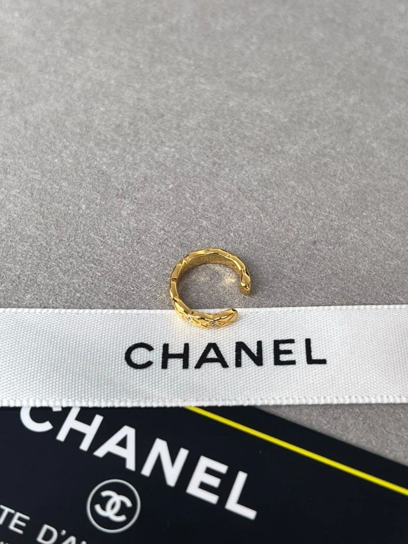 Durable Chanel Earrings 225902