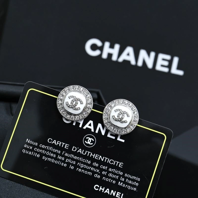 Chanel Earrings Practical 225405