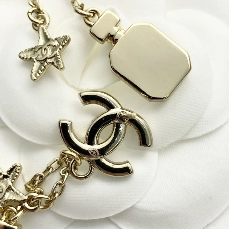 WrinkleFree Chanel Earrings 225404