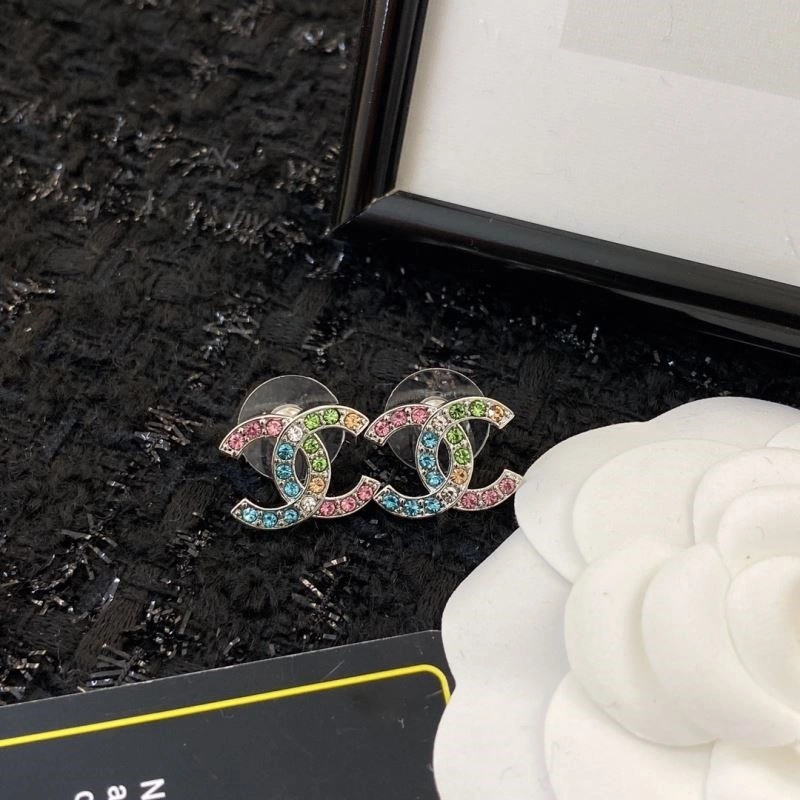 Comfortable Chanel Earrings 225401