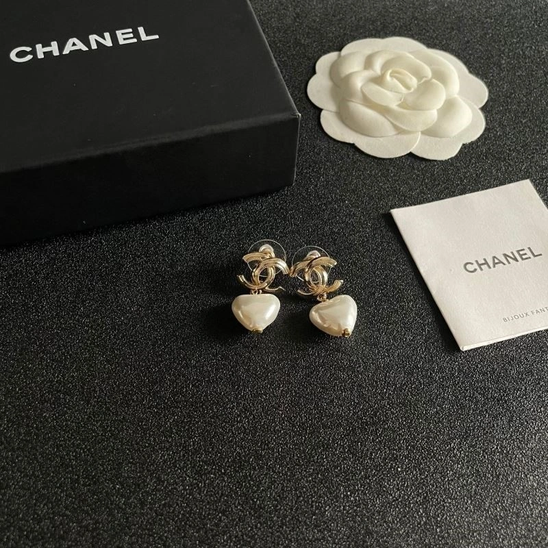 NewStyle Chanel Earrings 225389