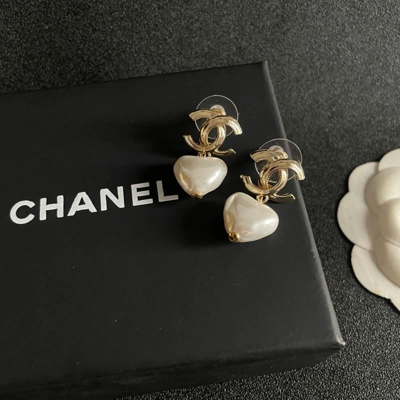 NewStyle Chanel Earrings 225389