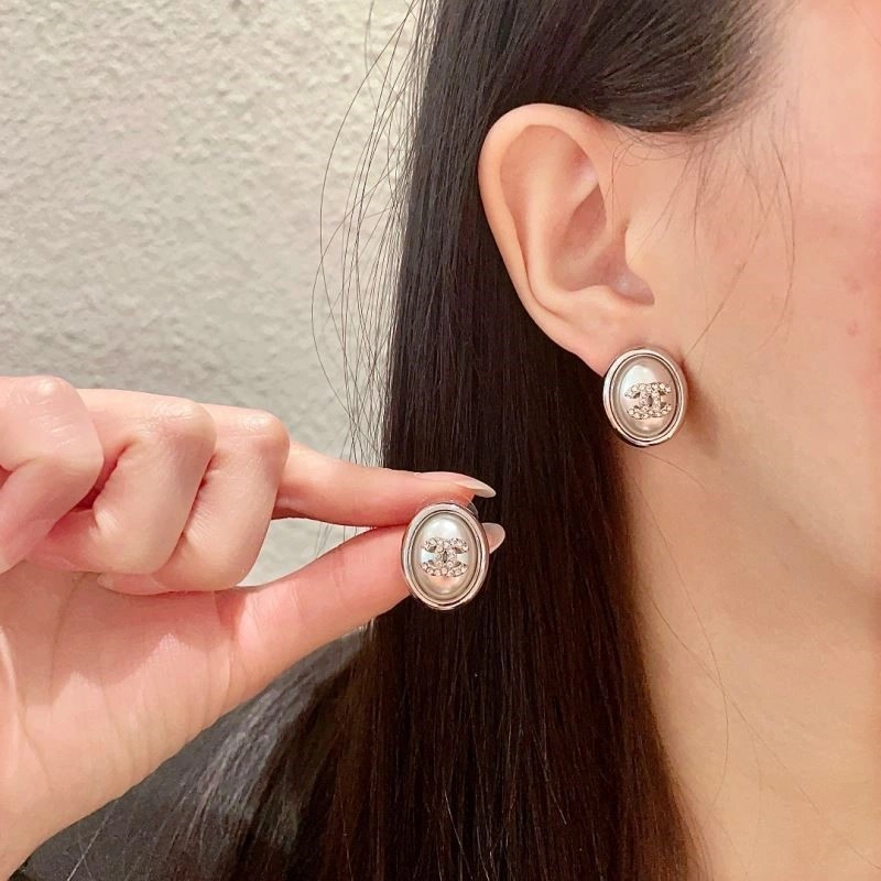 Chanel Earrings EasyMatch 225379