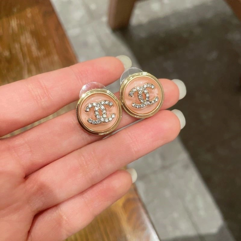 Chanel Earrings Compact 225366