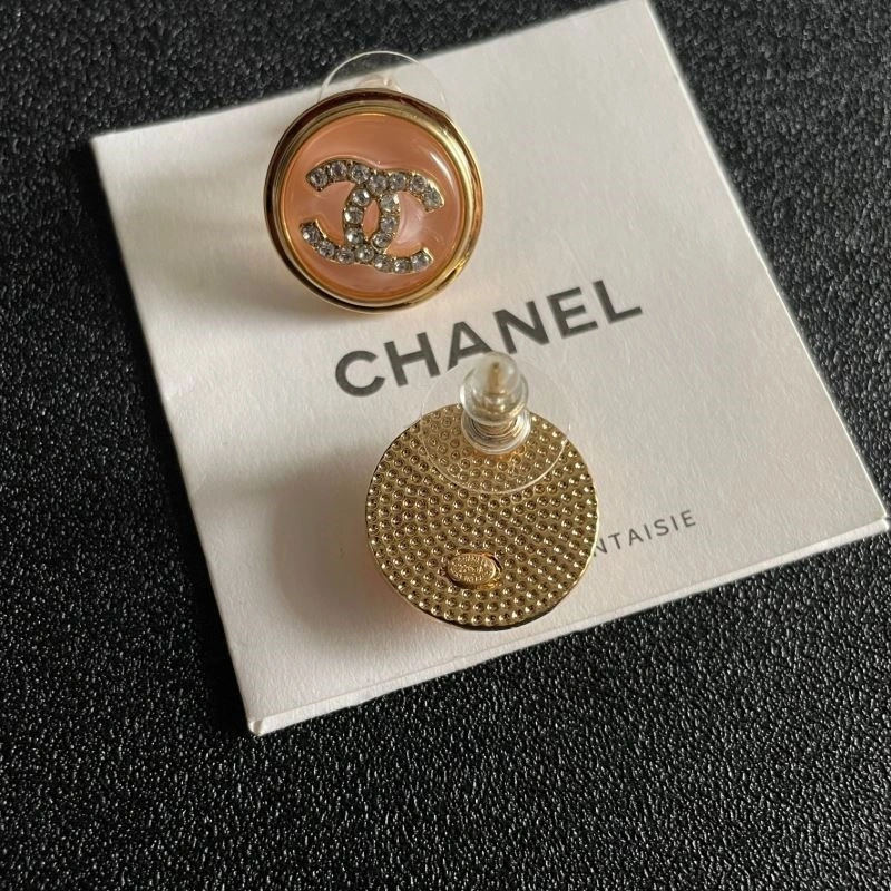 Chanel Earrings Compact 225366
