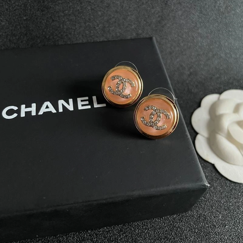 Chanel Earrings Compact 225366