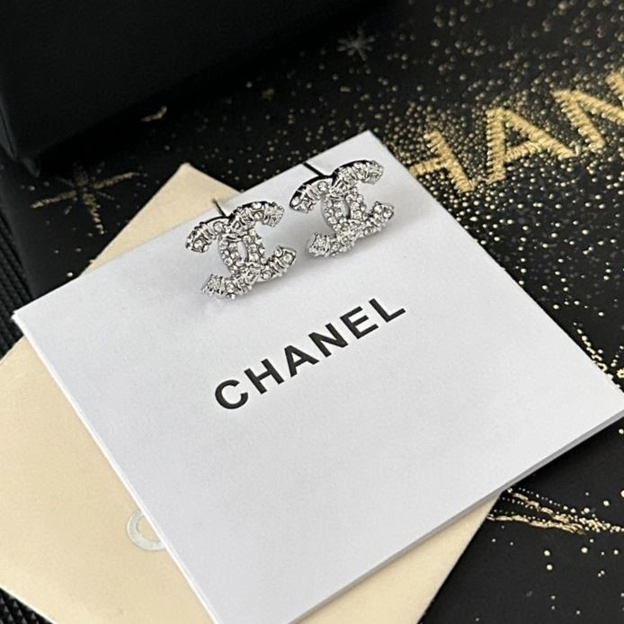 Chanel Earrings Durable 225360