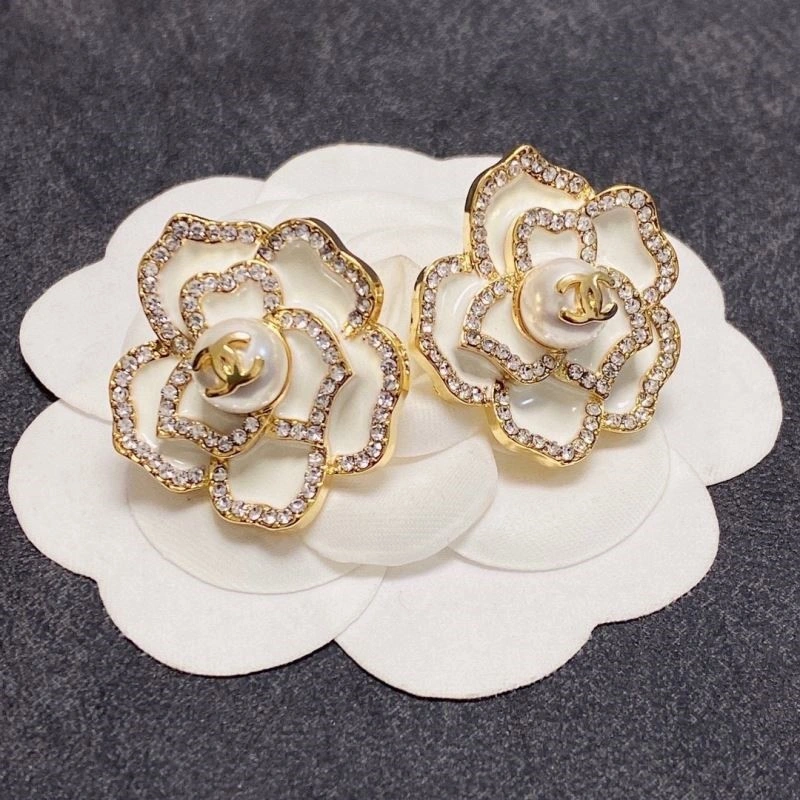 Chanel Earrings Youthful 225372