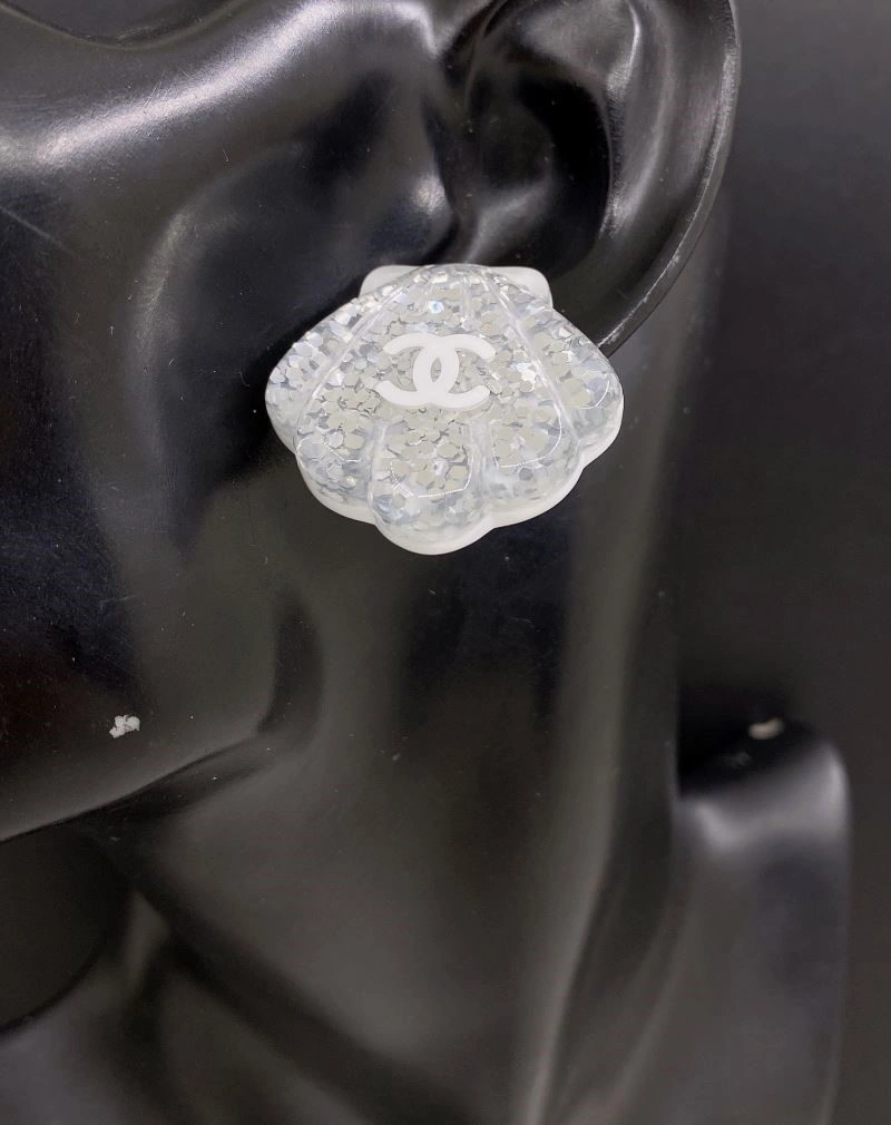 Supportive Chanel Earrings 225333