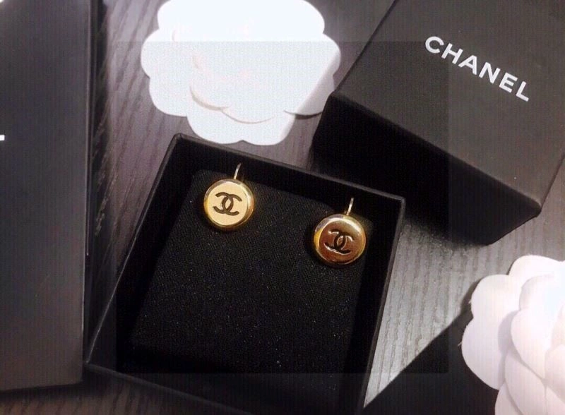 Chanel Earrings Trendy 225341