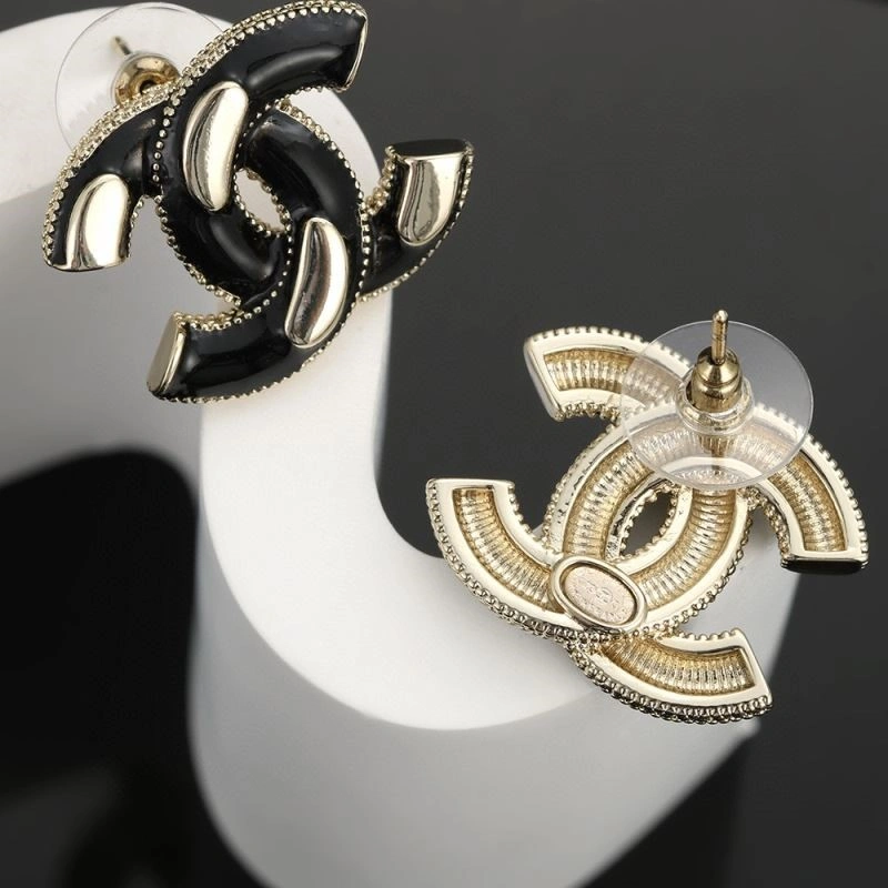 Chanel Earrings Refined 225329