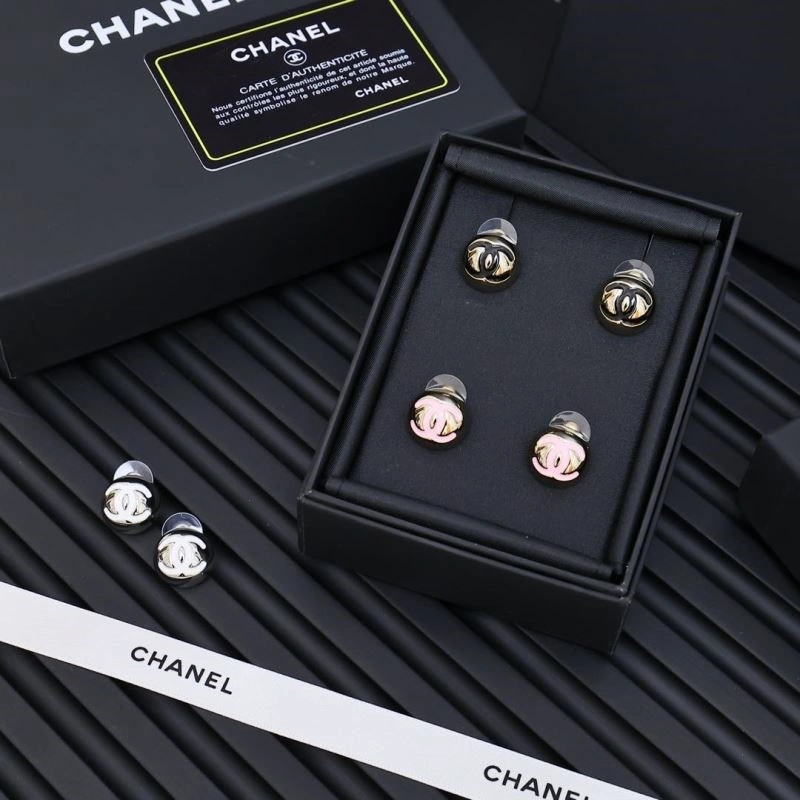 Chanel Earrings MoistureWicking 225336