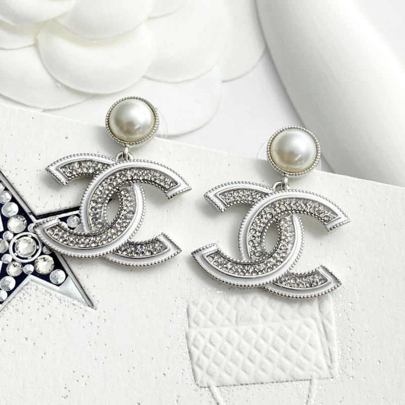 Chanel Earrings EyeCatching 225327