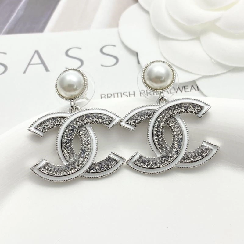 Chanel Earrings EyeCatching 225327