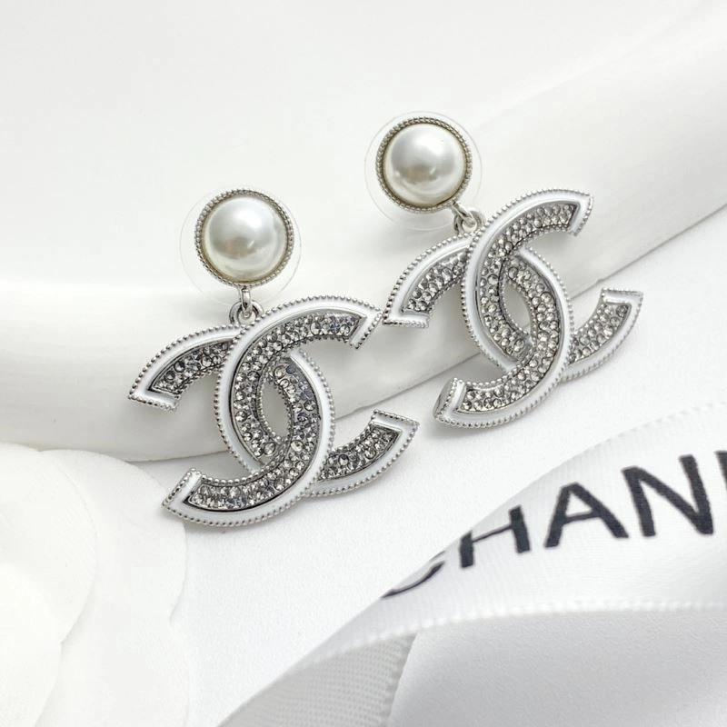Chanel Earrings EyeCatching 225327