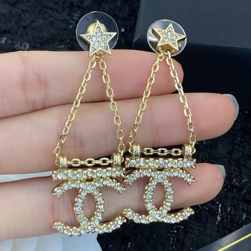 Chanel Earrings Supportive 225367