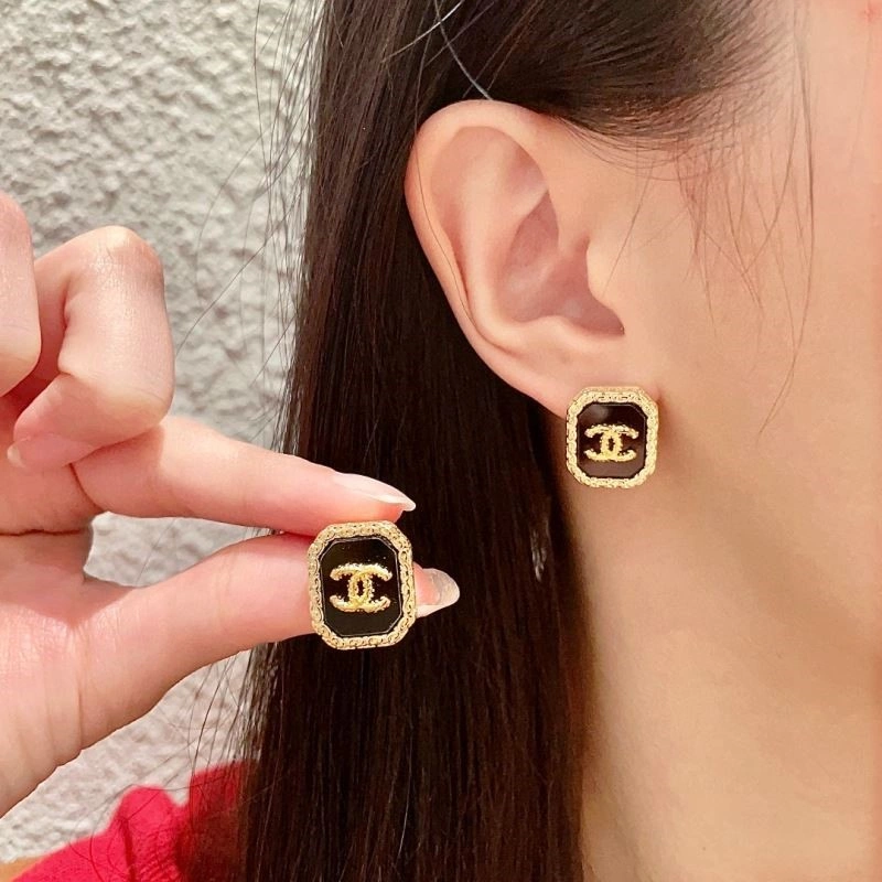 Chanel Earrings SmartChoice 225320