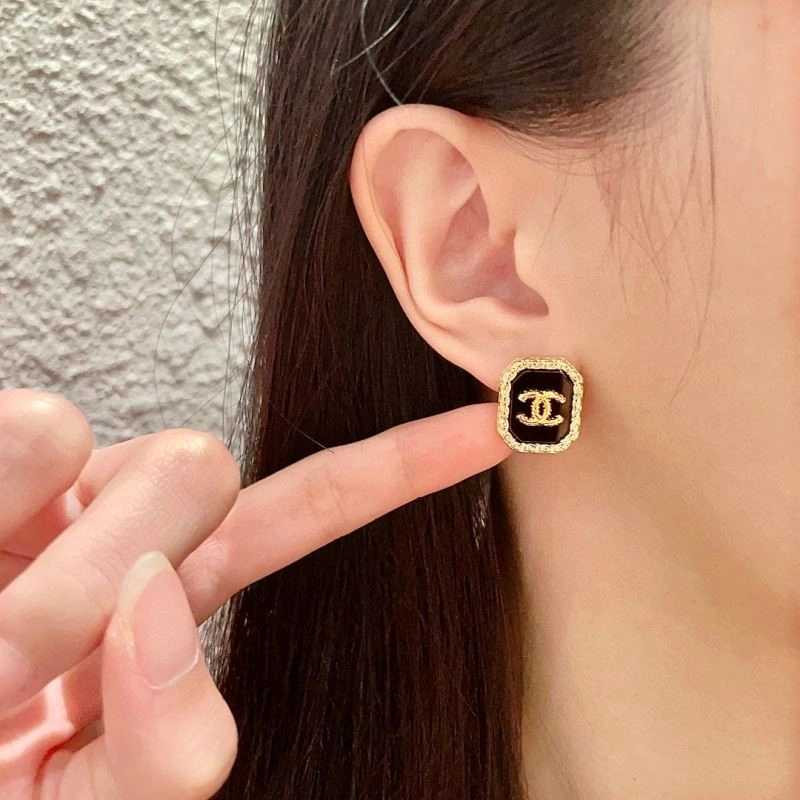Chanel Earrings SmartChoice 225320