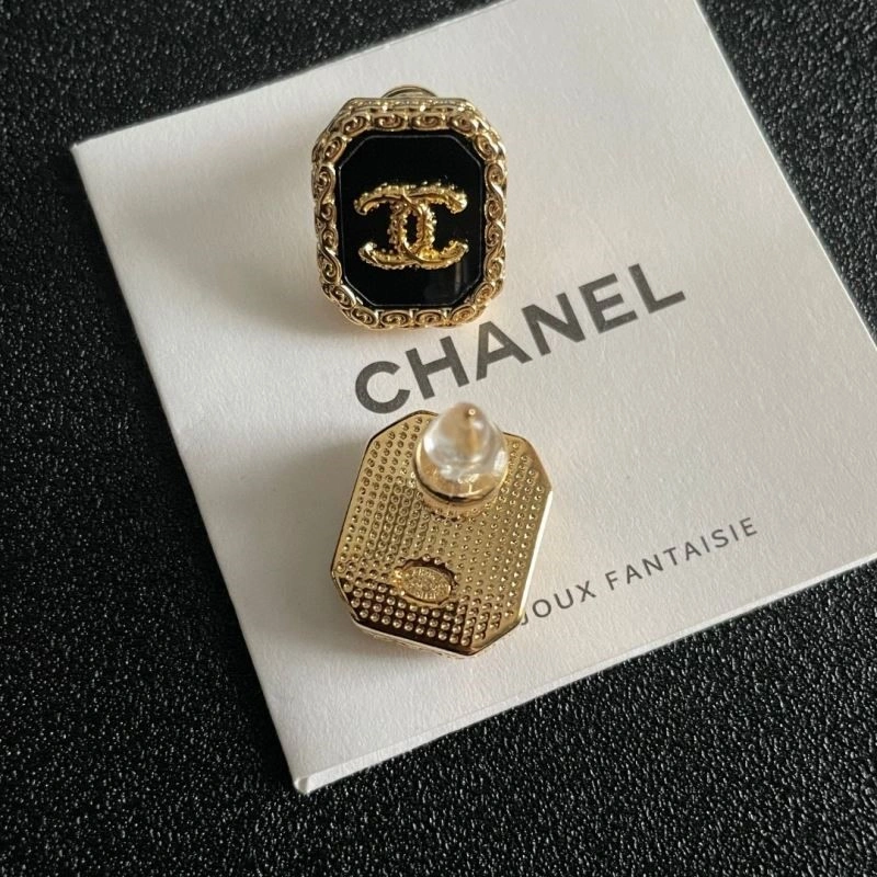 Chanel Earrings SmartChoice 225320