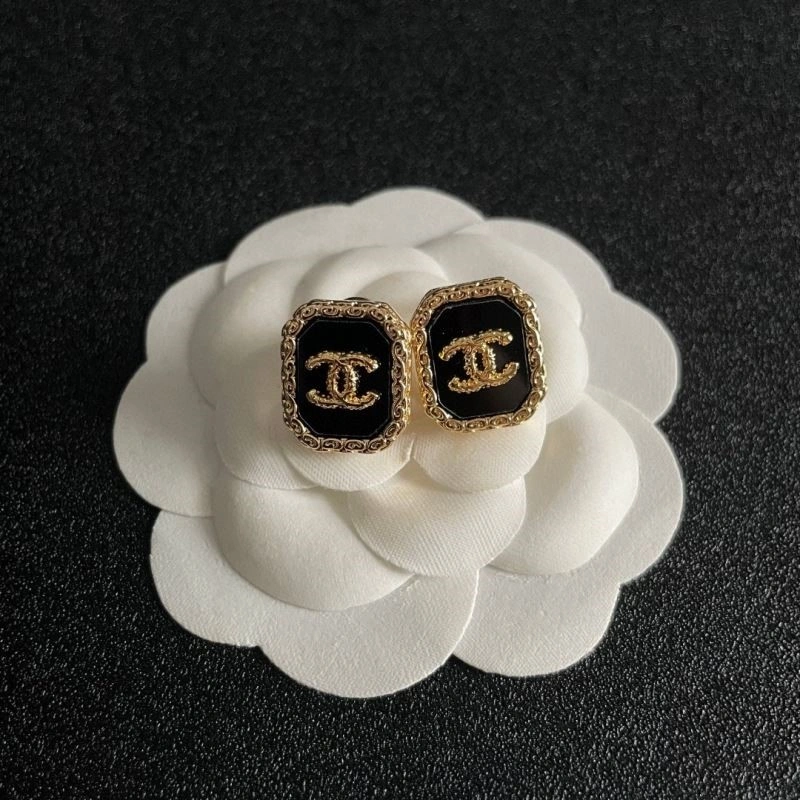 Chanel Earrings SmartChoice 225320
