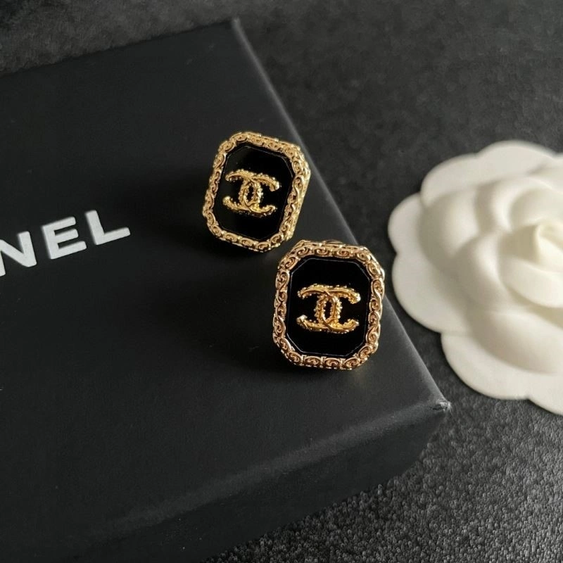 Chanel Earrings SmartChoice 225320