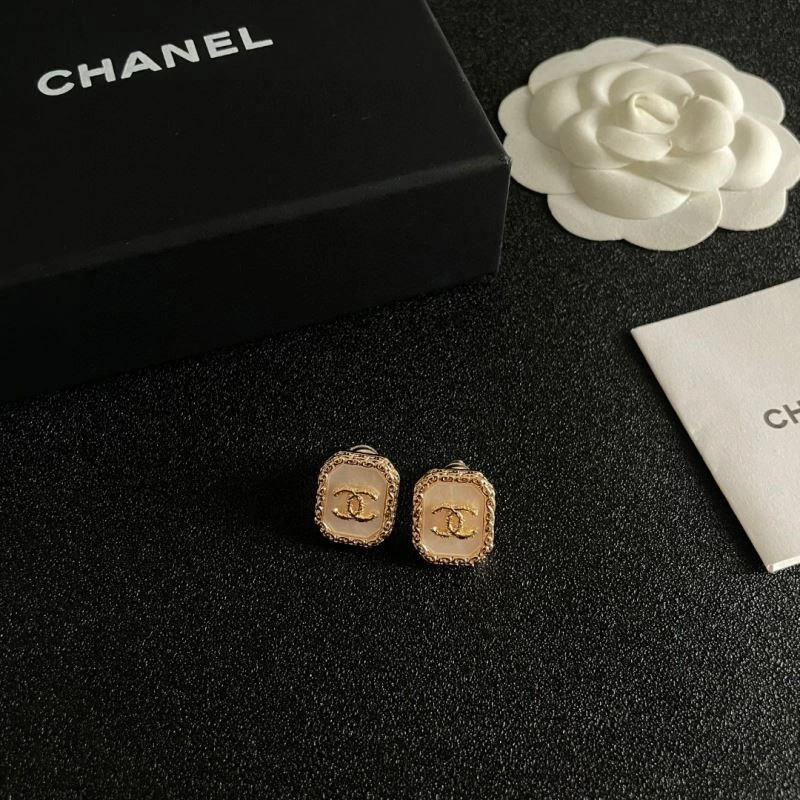 Effortless Chanel Earrings 225312