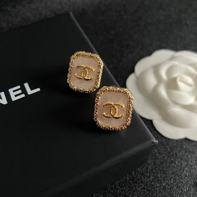 Effortless Chanel Earrings 225312