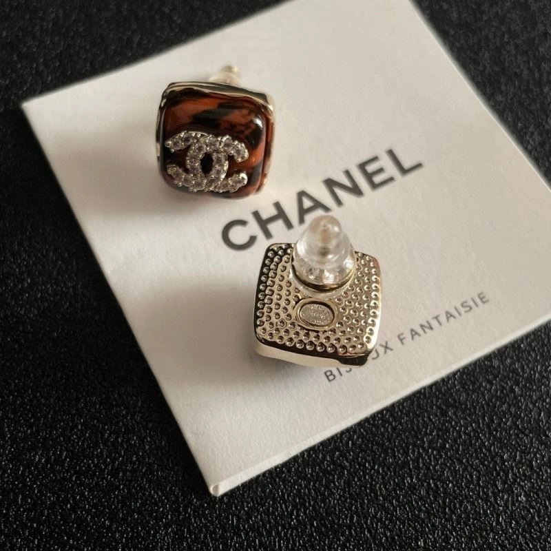 Chanel Earrings Practical 225324