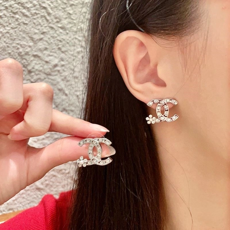 Resilient Chanel Earrings 225315