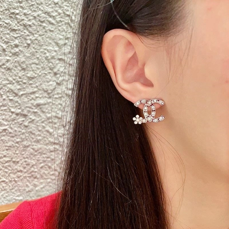Resilient Chanel Earrings 225315