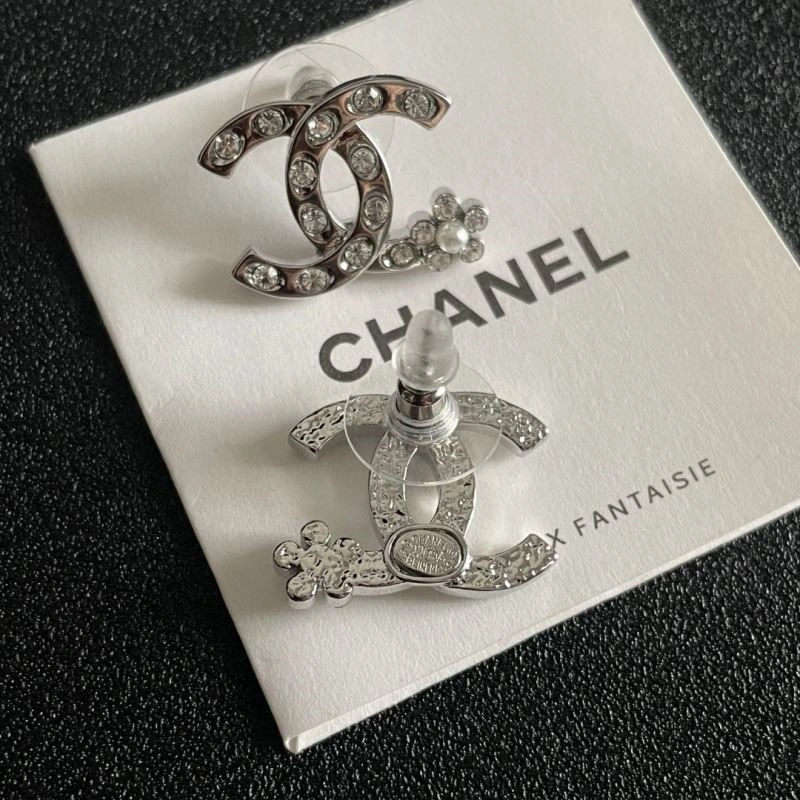 Resilient Chanel Earrings 225315
