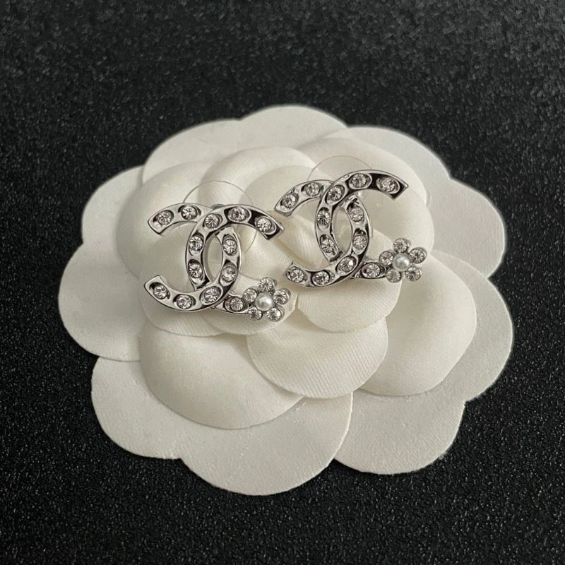 Resilient Chanel Earrings 225315