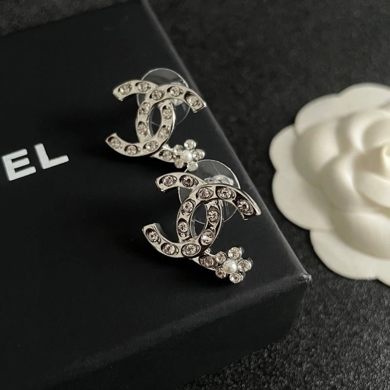 Resilient Chanel Earrings 225315