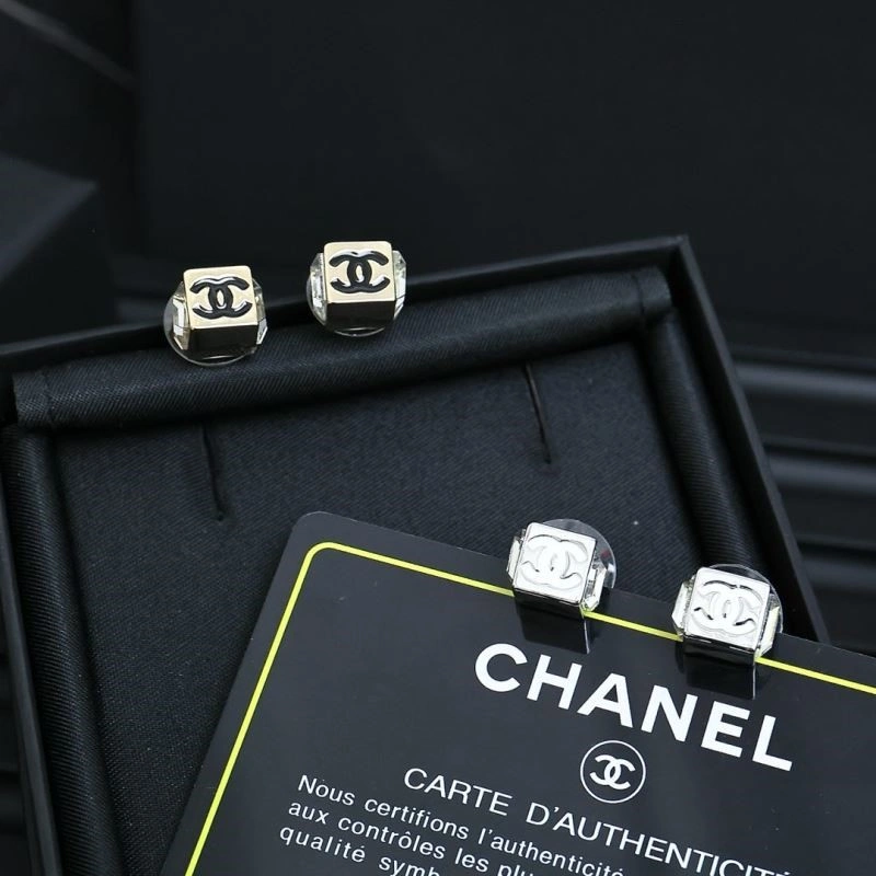 WrinkleFree Chanel Earrings 225304