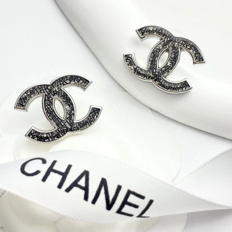 Chanel Earrings MoistureWicking 225280