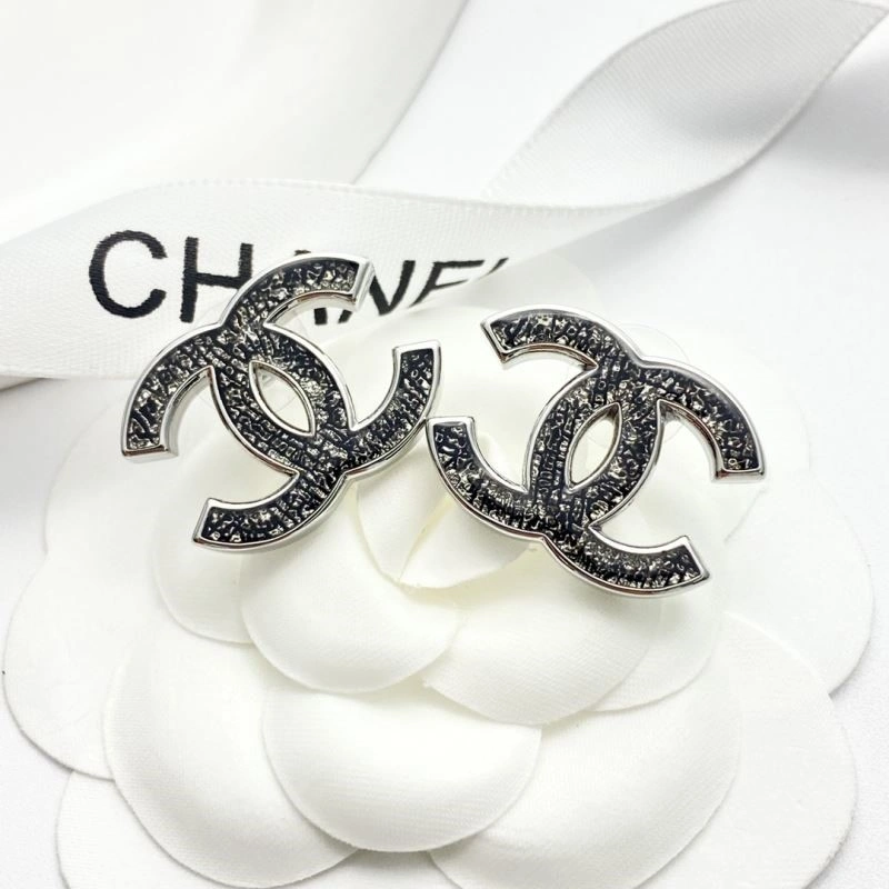 Chanel Earrings MoistureWicking 225280
