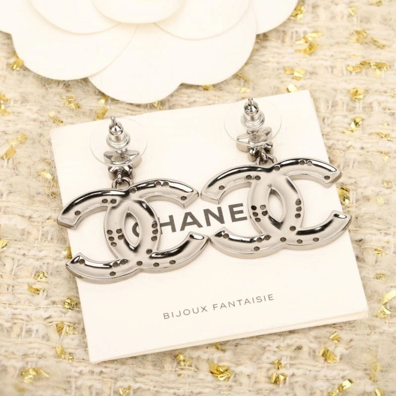 Durable Chanel Earrings 225266
