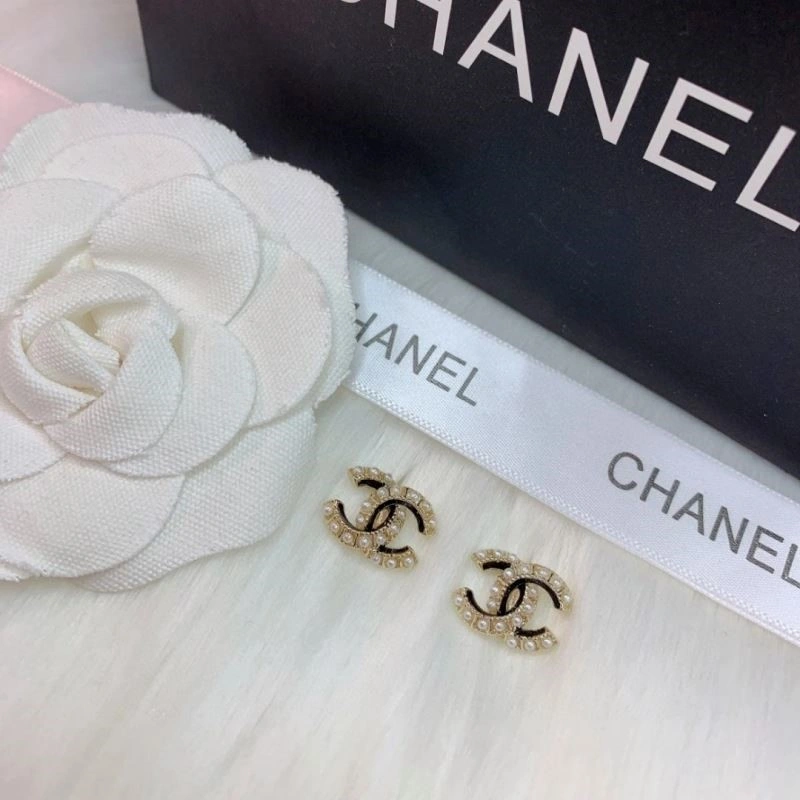 WellDesigned Chanel Earrings 225256