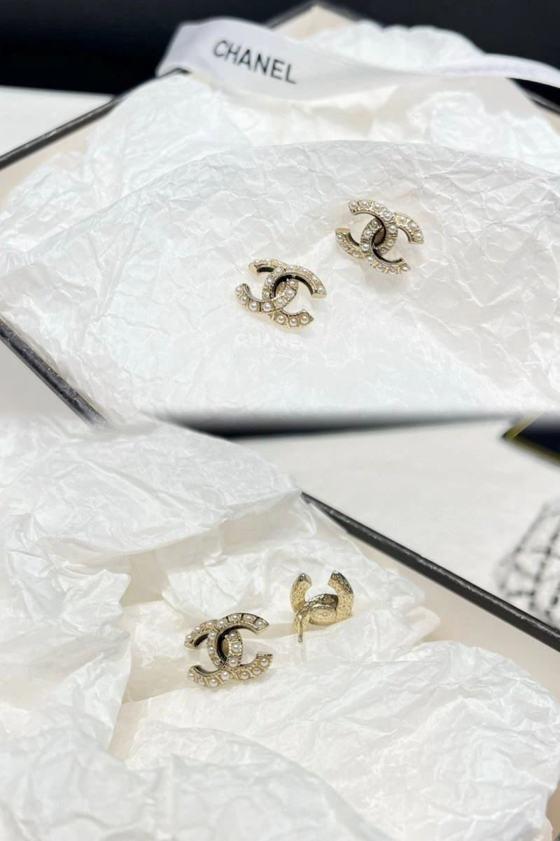 WellDesigned Chanel Earrings 225256