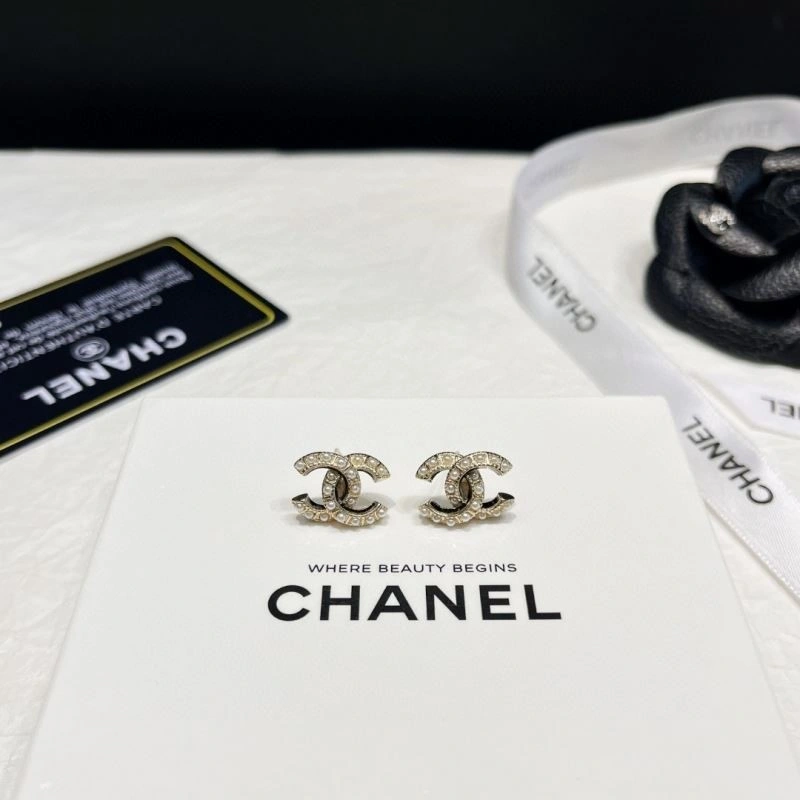 WellDesigned Chanel Earrings 225256