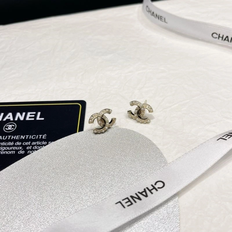 WellDesigned Chanel Earrings 225256