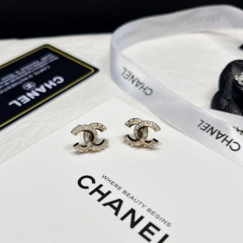 WellDesigned Chanel Earrings 225256