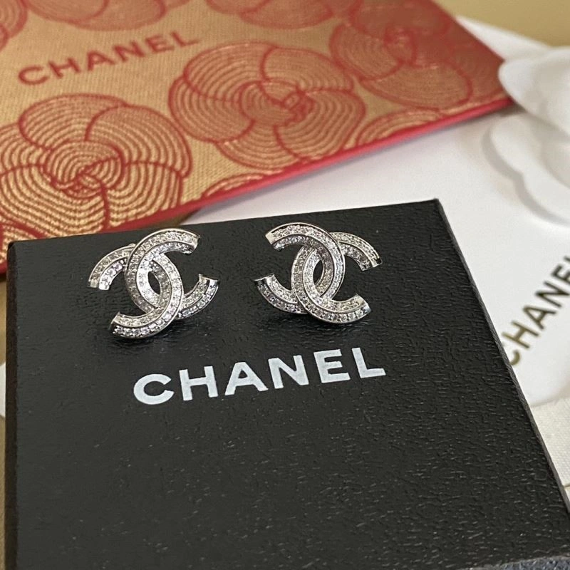 Practical Chanel Earrings 225246
