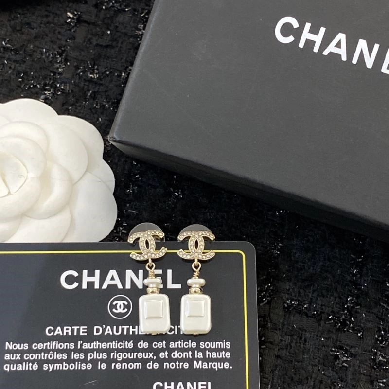 Chanel Earrings Trendy 225268